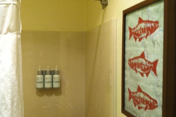 The Redwood Riverwalk Hotel (Fortuna)